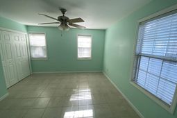 1525 Theresa Drive photo 4