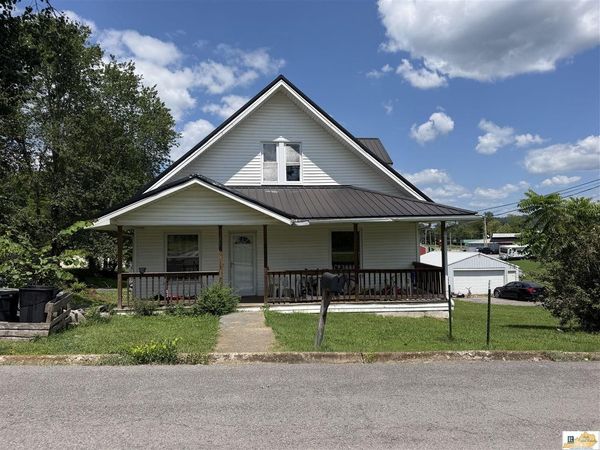 128 W Church Street, Burkesville, KY 42717