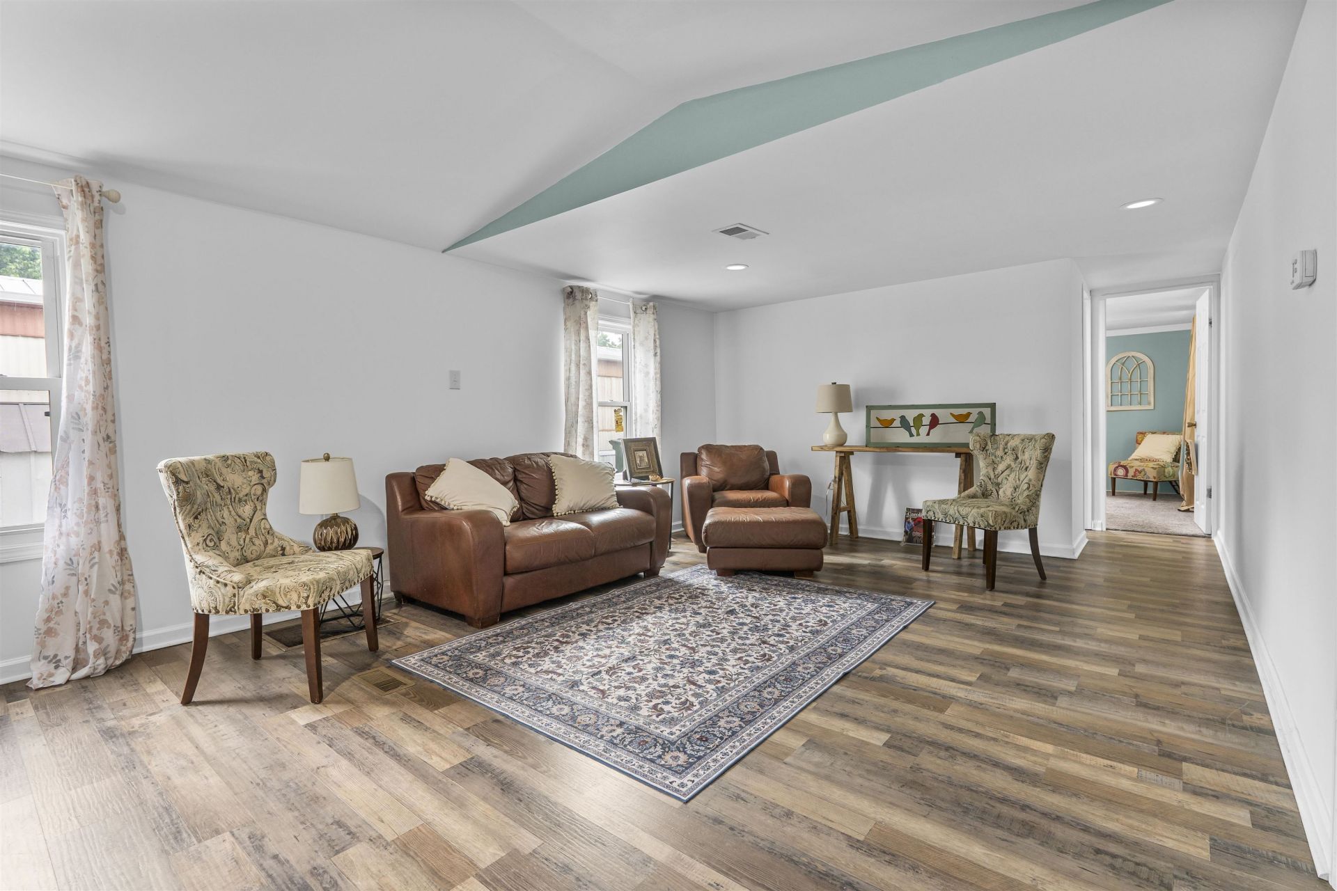 100 Romell Rd. Photo 6