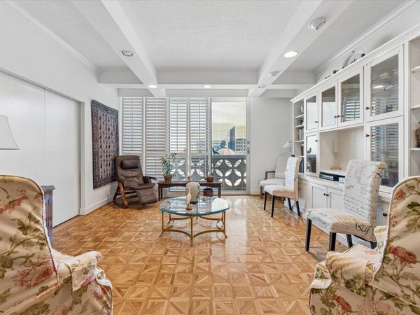1801 Lavaca ST, Unit 6E, Austin, TX 78701