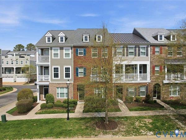 4907 Settlers Market Boulevard, Williamsburg, VA 23188