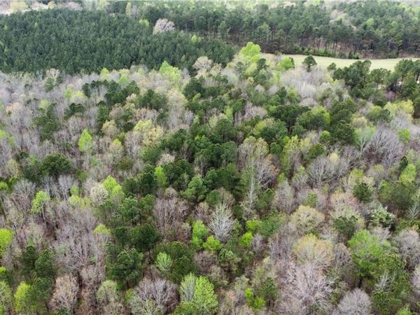 1 County Highway 42 , Guin, AL 35563