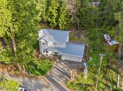 21 Spring St., Sierra City, CA 96125 Photo