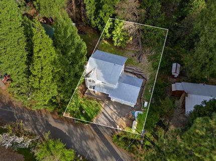 21 Spring St., Sierra City, CA 96125 Photo