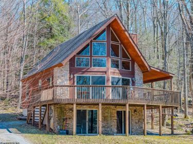 74 Bluebell Drive, Terra Alta, WV 26764