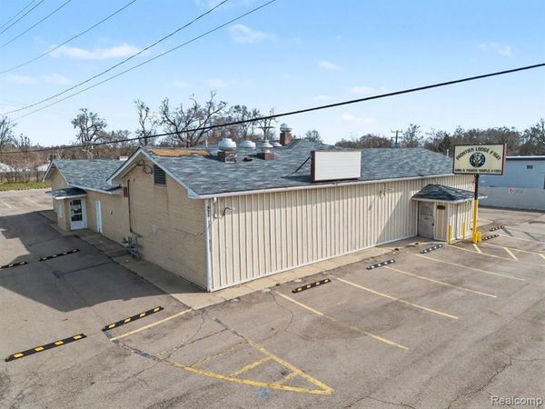 1405 Ecorse Road , York Twp, MI 48198