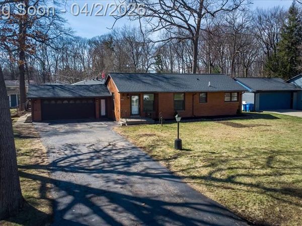 1407 Bielby Street, Waterford Twp, MI 48328