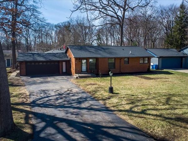 1407 Bielby Street, Waterford Twp, MI 48328