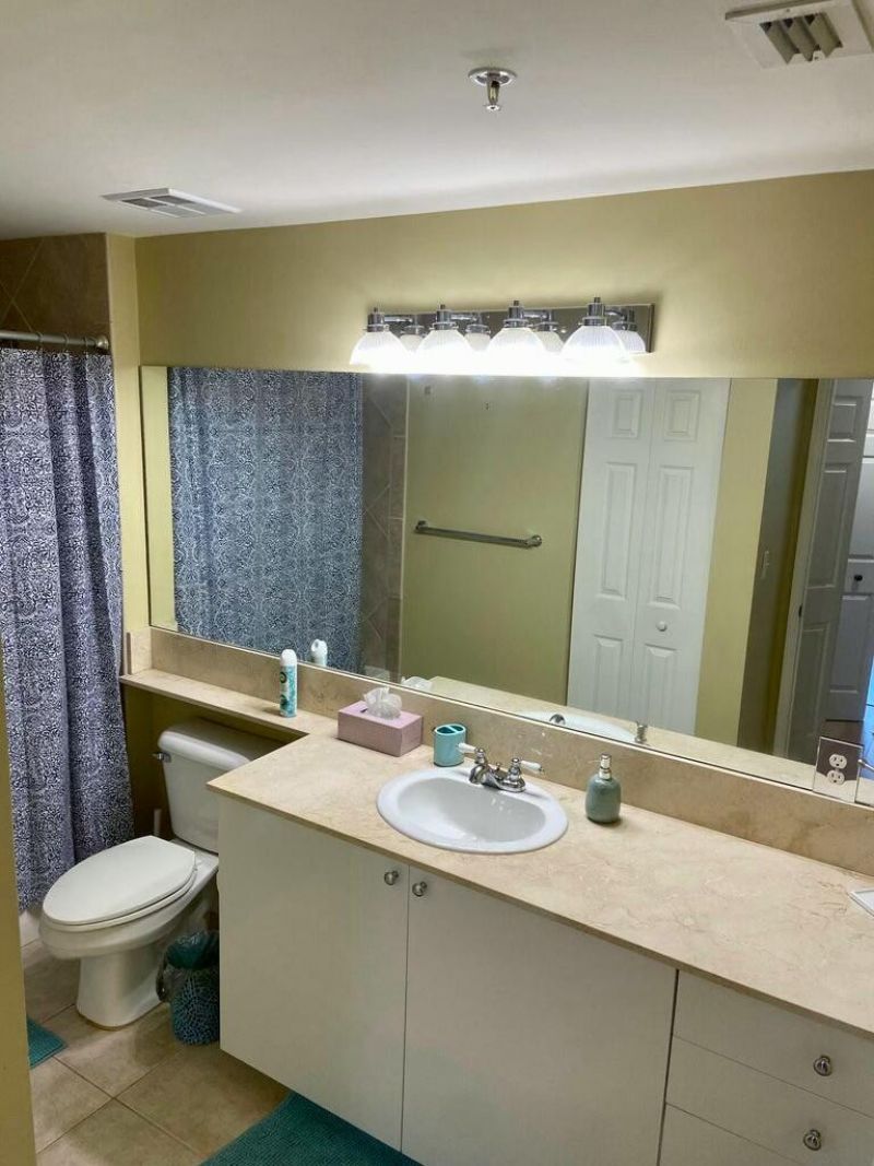802 W Windward Way, Unit 203, Lantana, FL 33462 Photo