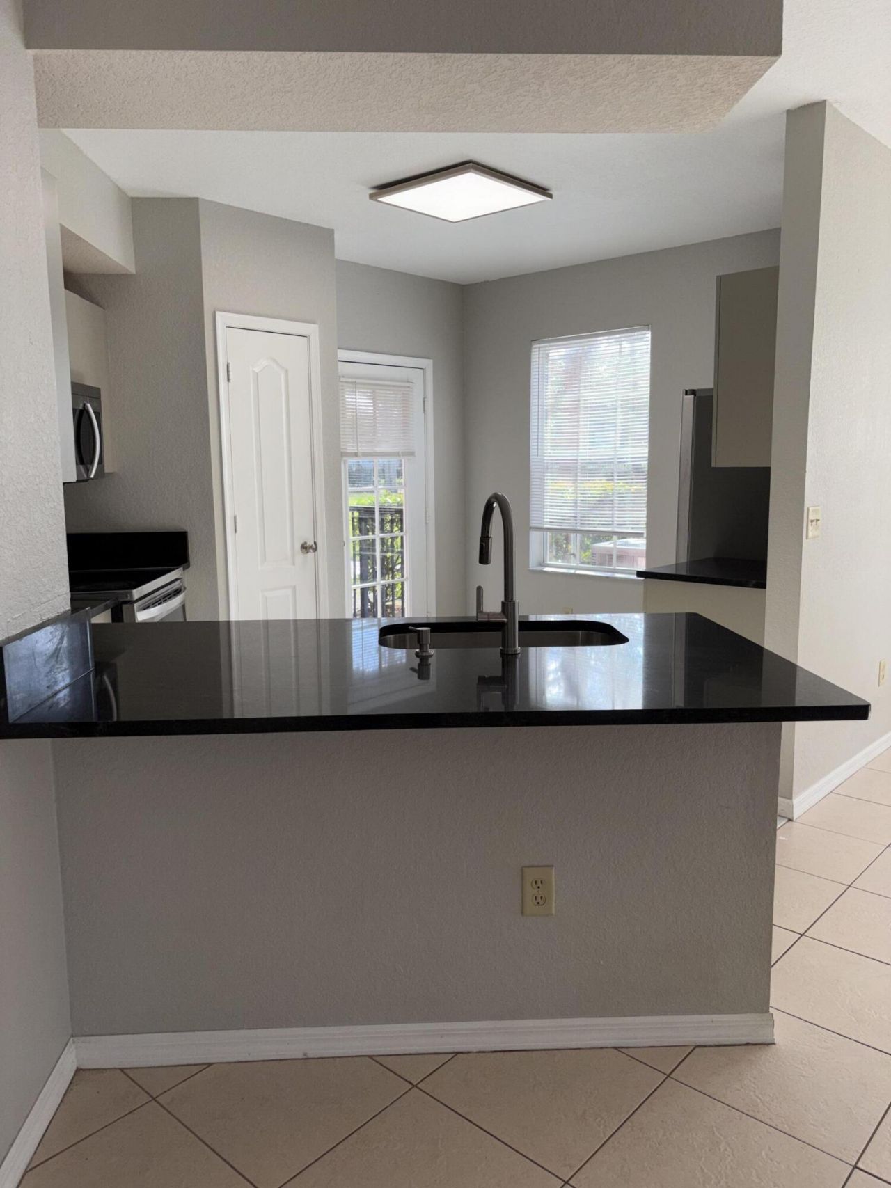 100 SW Peacock Boulevard, Unit 1103, Port Saint Lucie, FL 34986 Photo