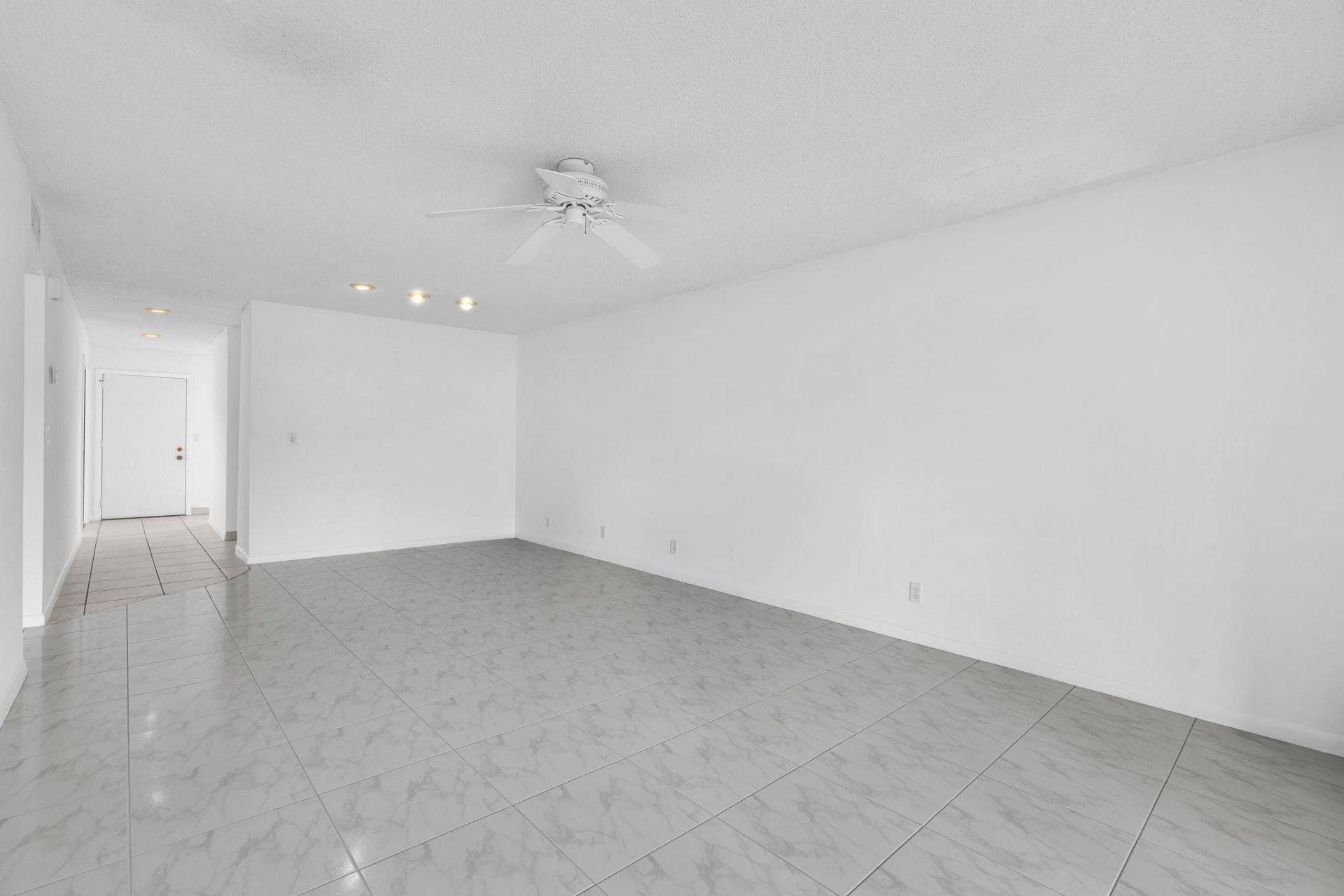 13721 Flora Place, Unit D, Delray Beach, FL 33484 Photo