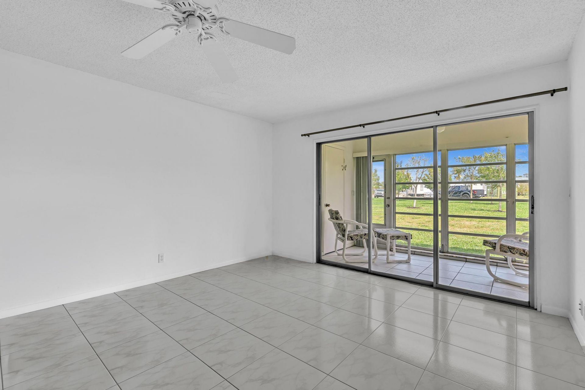 13721 Flora Place, Unit D, Delray Beach, FL 33484 Photo
