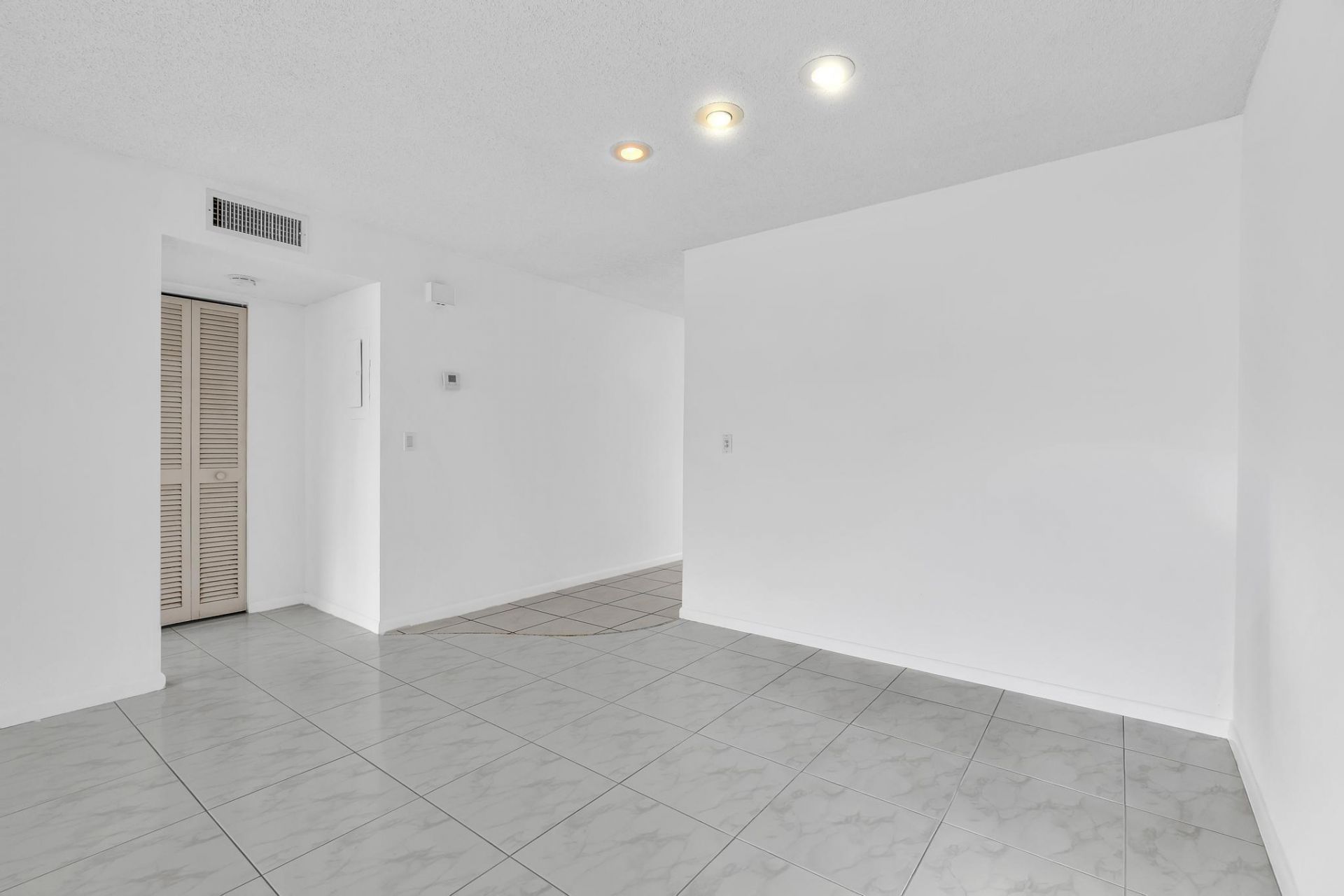 13721 Flora Place, Unit D, Delray Beach, FL 33484 Photo