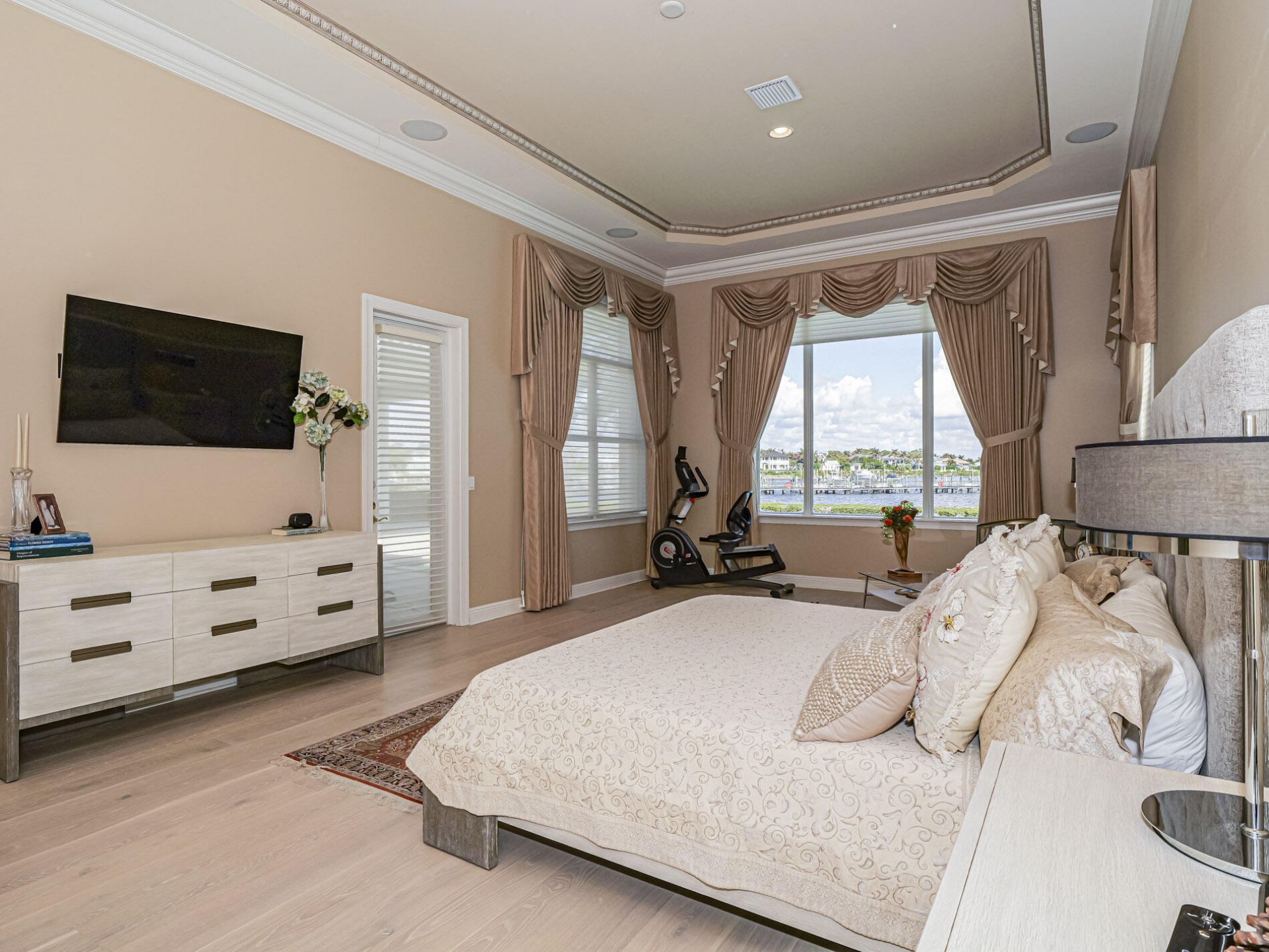 226 SW Palm Cove Drive, Palm City, FL 34990 Photo