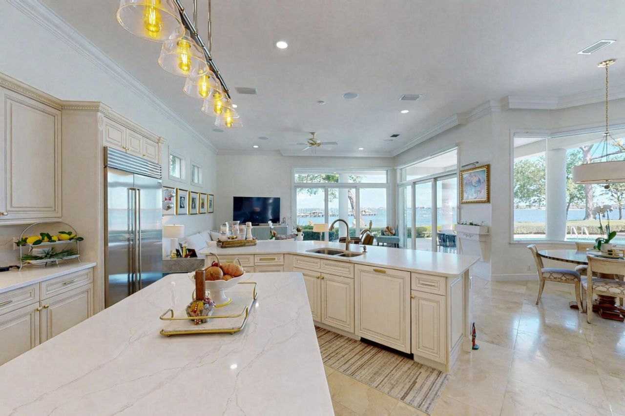 226 SW Palm Cove Drive, Palm City, FL 34990 Photo