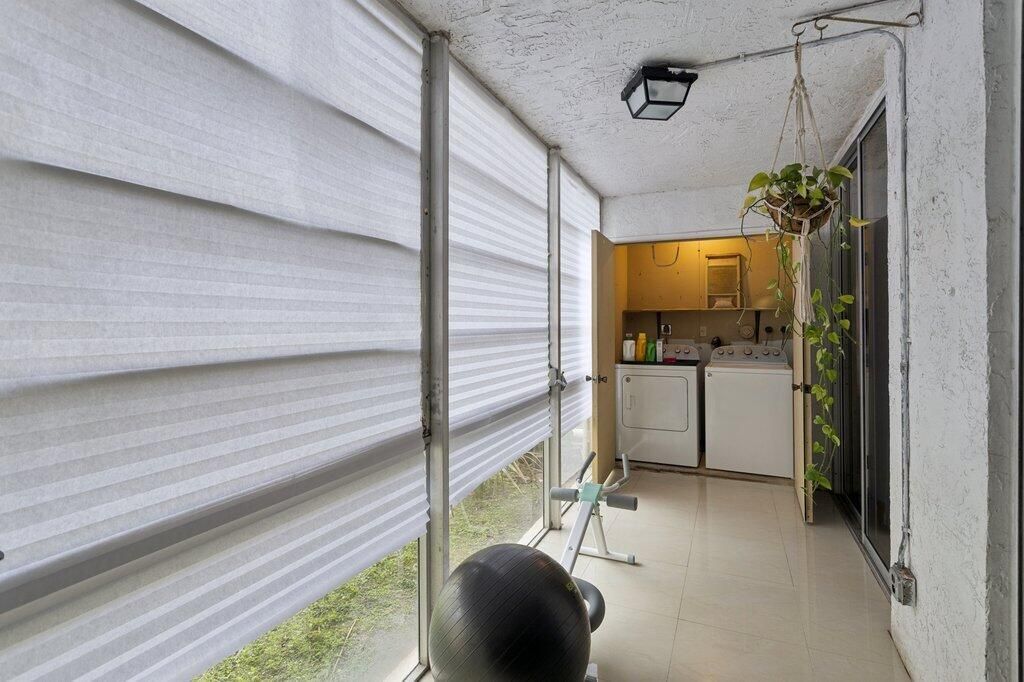 3141 NW 47th Terrace, Unit 124, Lauderdale Lakes, FL 33319 Photo