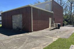 1111 Miller Avenue  photo 4