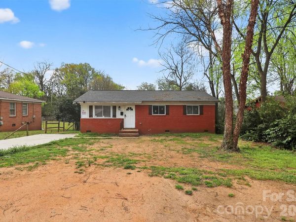 1019 Lewiston Avenue , Charlotte, NC 28208