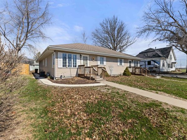 202 E South Street, Prairie City, IA 50228