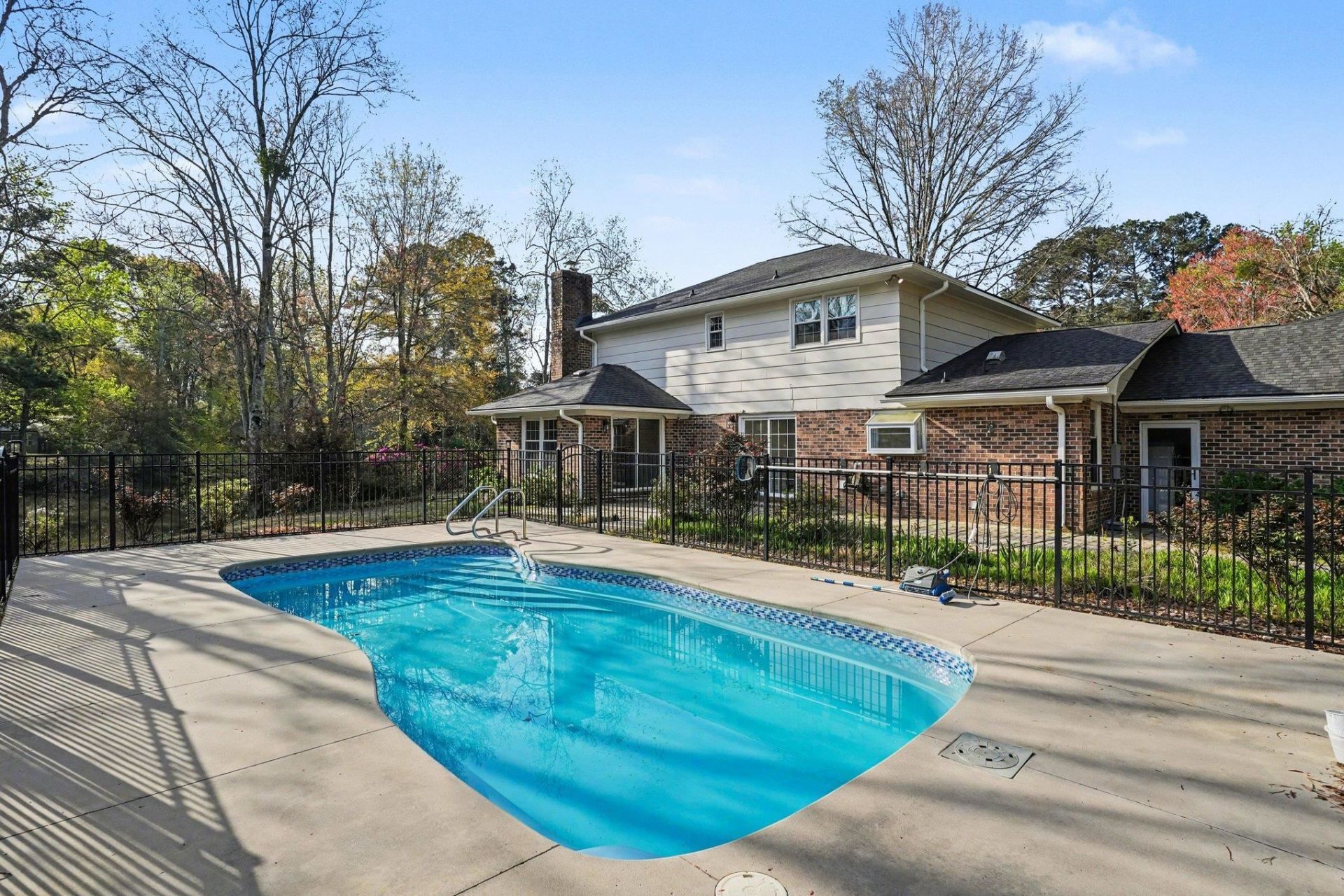 1930 Kate Ln. Photo 23