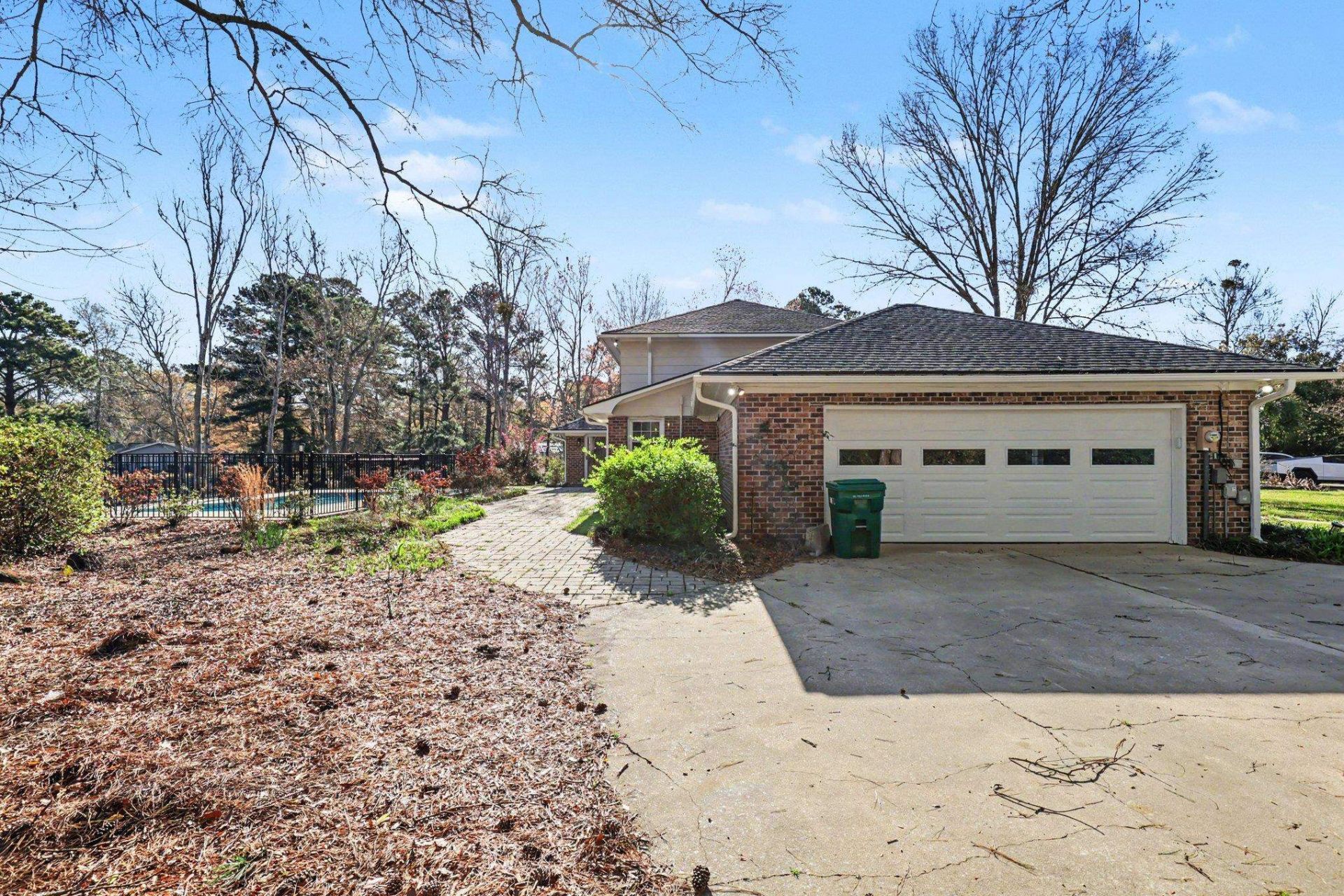 1930 Kate Ln. Photo 27