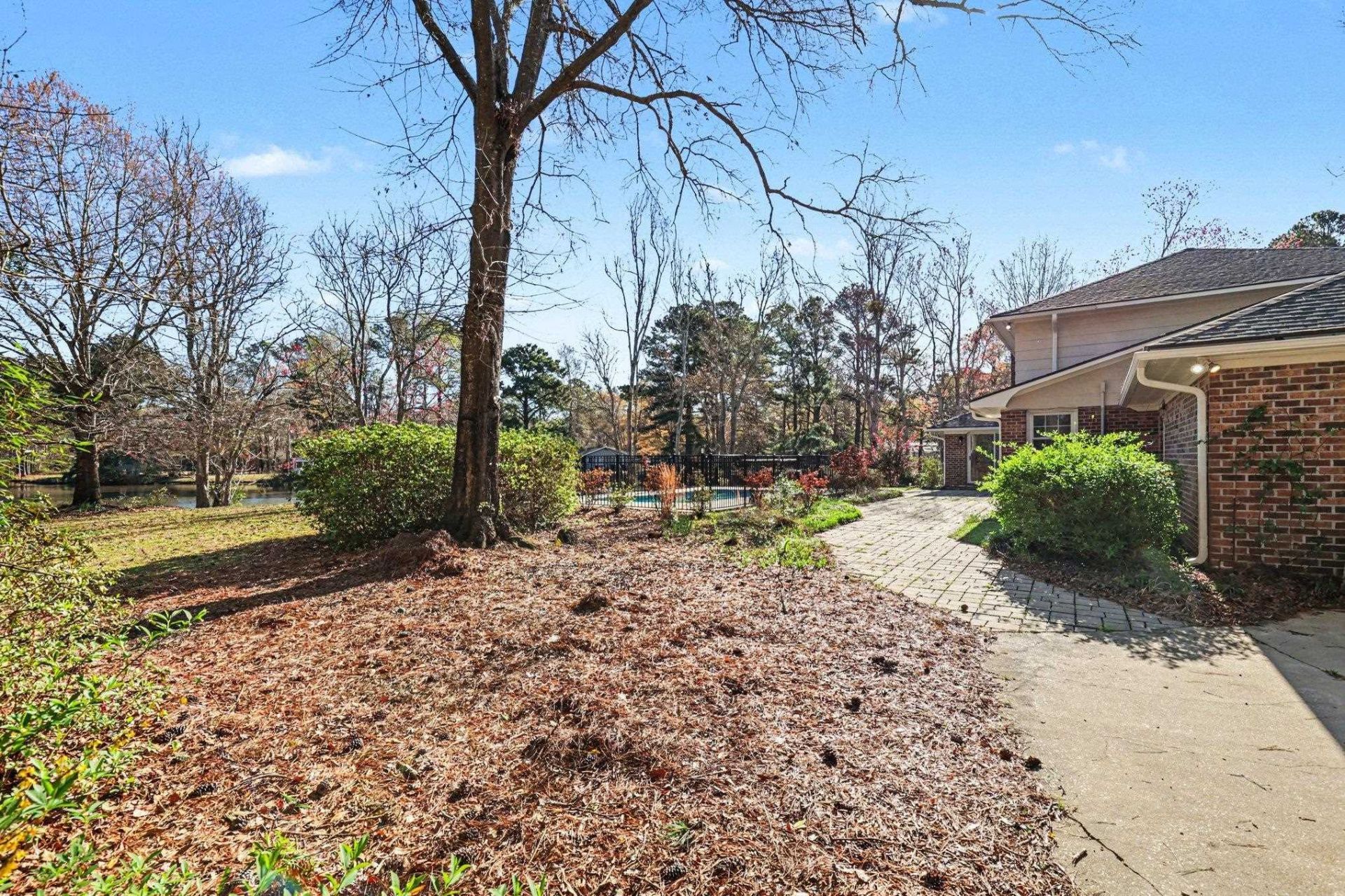 1930 Kate Ln. Photo 28