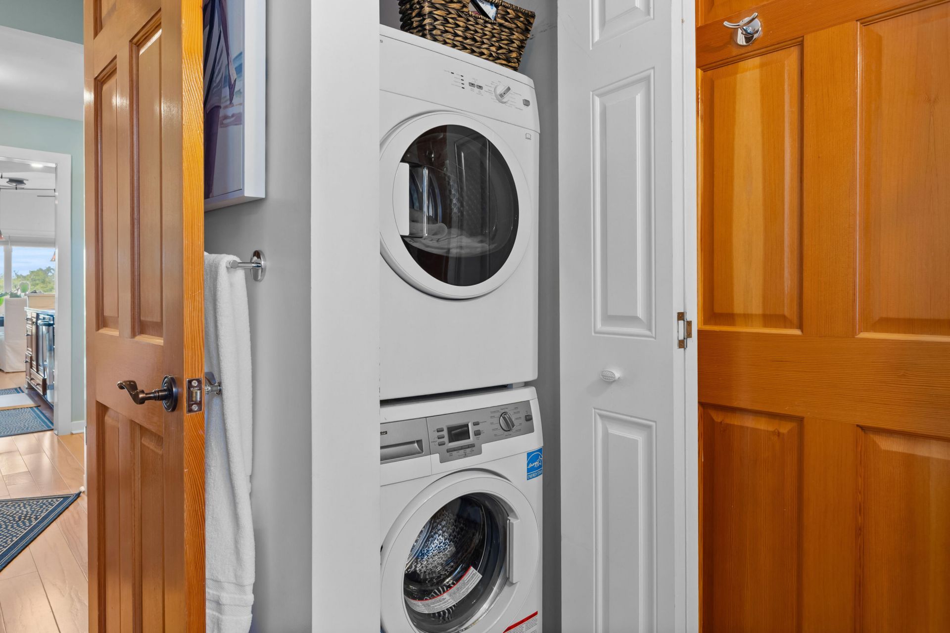 3018 Ocean Winds Drive Photo 19