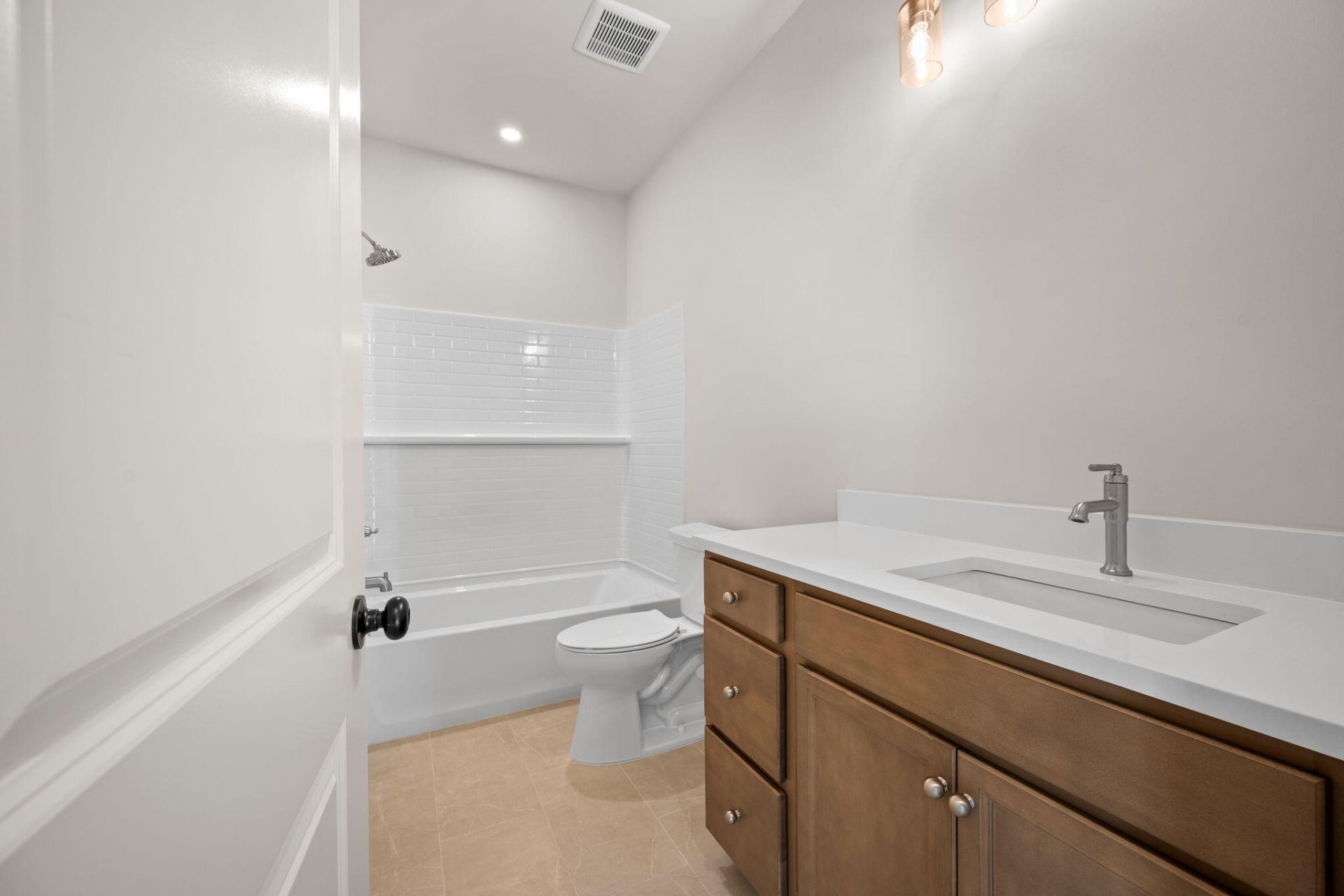 726 Rumbling Leaf Lane Photo 25