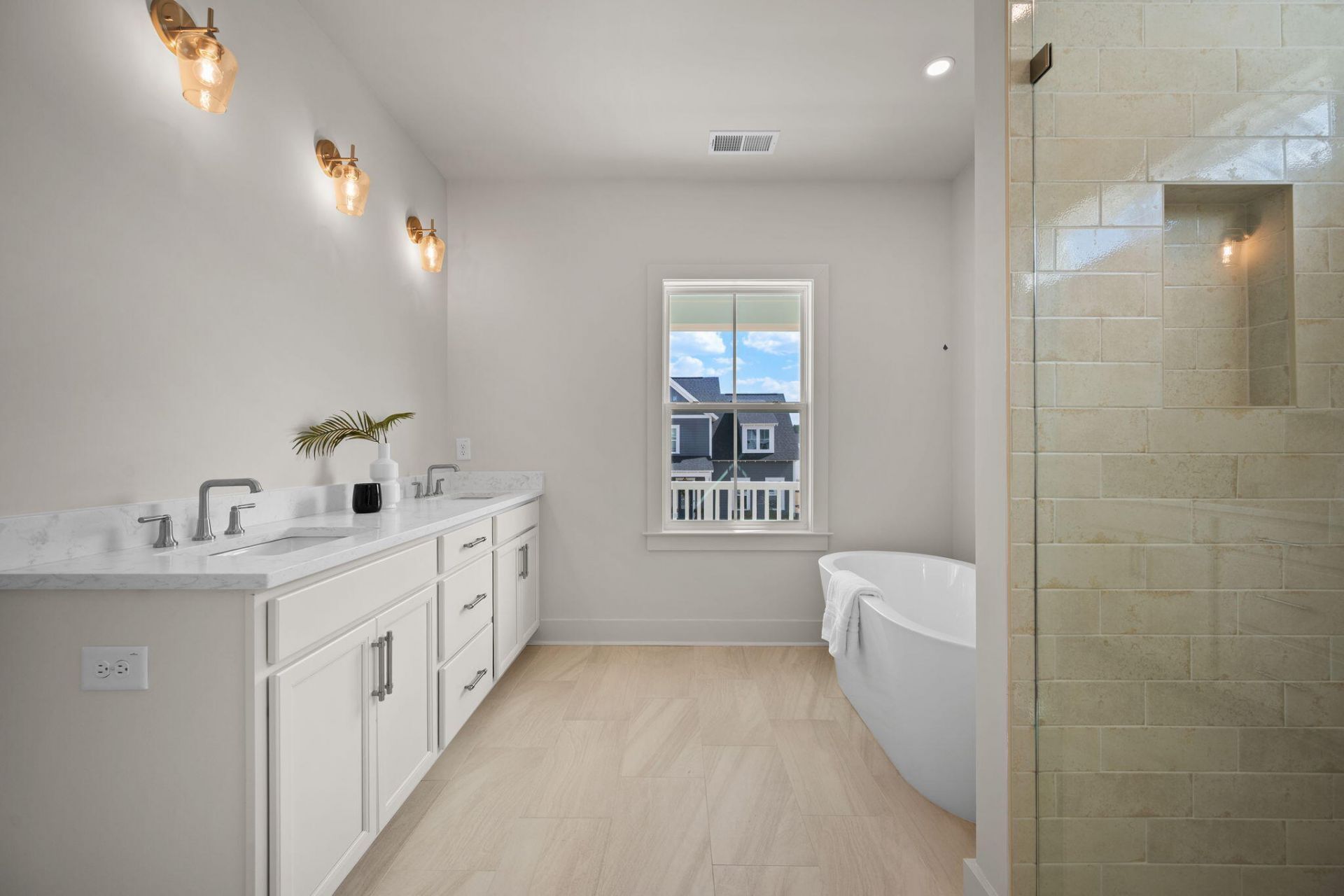 726 Rumbling Leaf Lane Photo 29