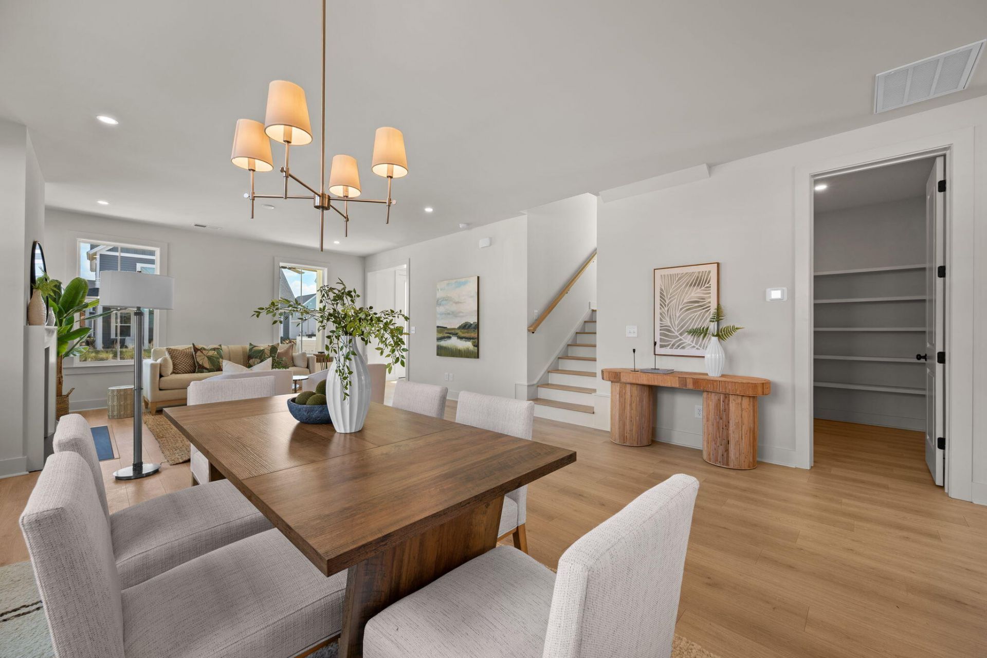 726 Rumbling Leaf Lane Photo 7