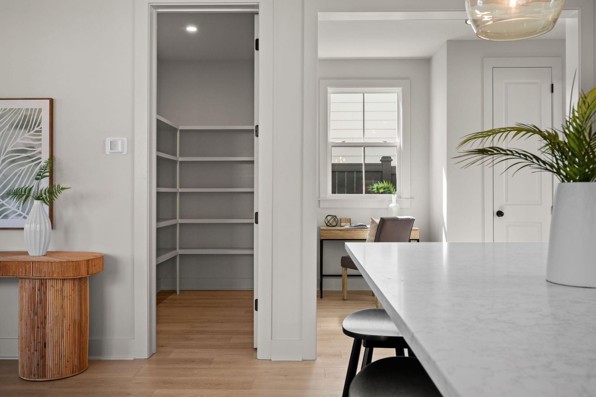 726 Rumbling Leaf Lane Photo 9