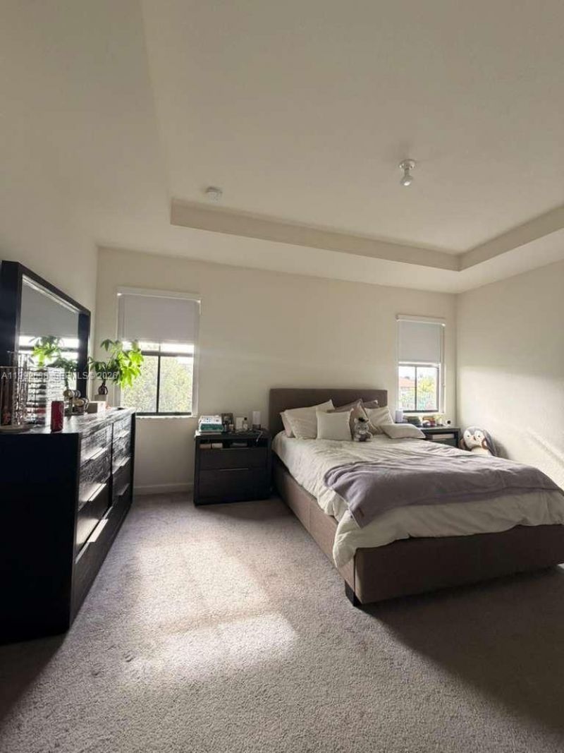 11064 W 33 Way, Unit 11064, Hialeah Gardens, FL 33018 Photo