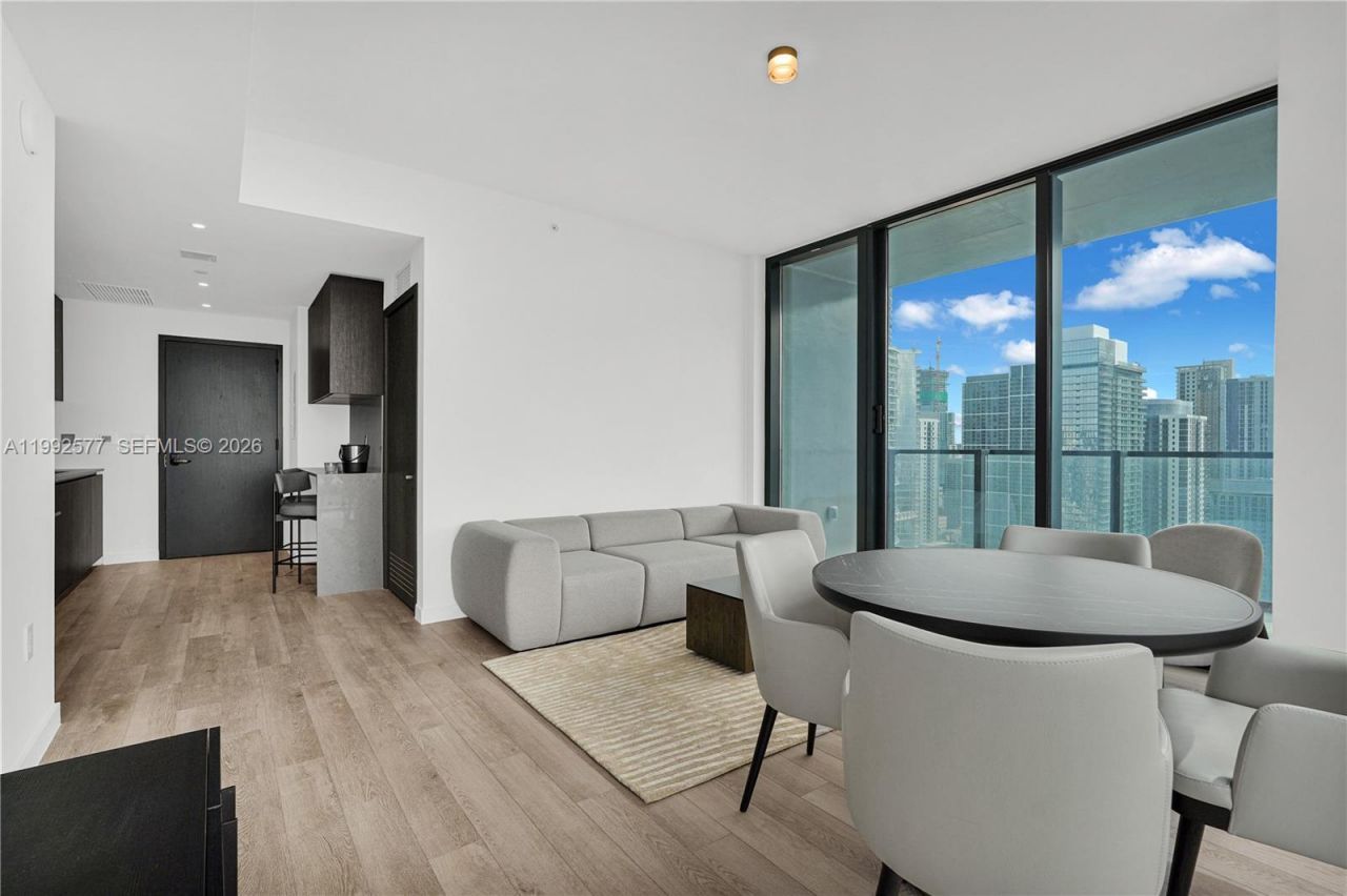 20 NE 11th St, Unit 2710, Miami, FL 33132 Photo