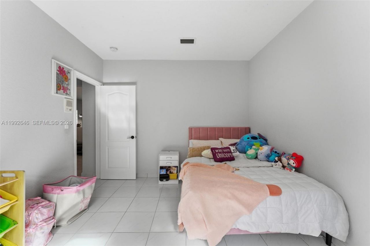 8790 NW 142nd St, Miami Lakes, FL 33018 Photo