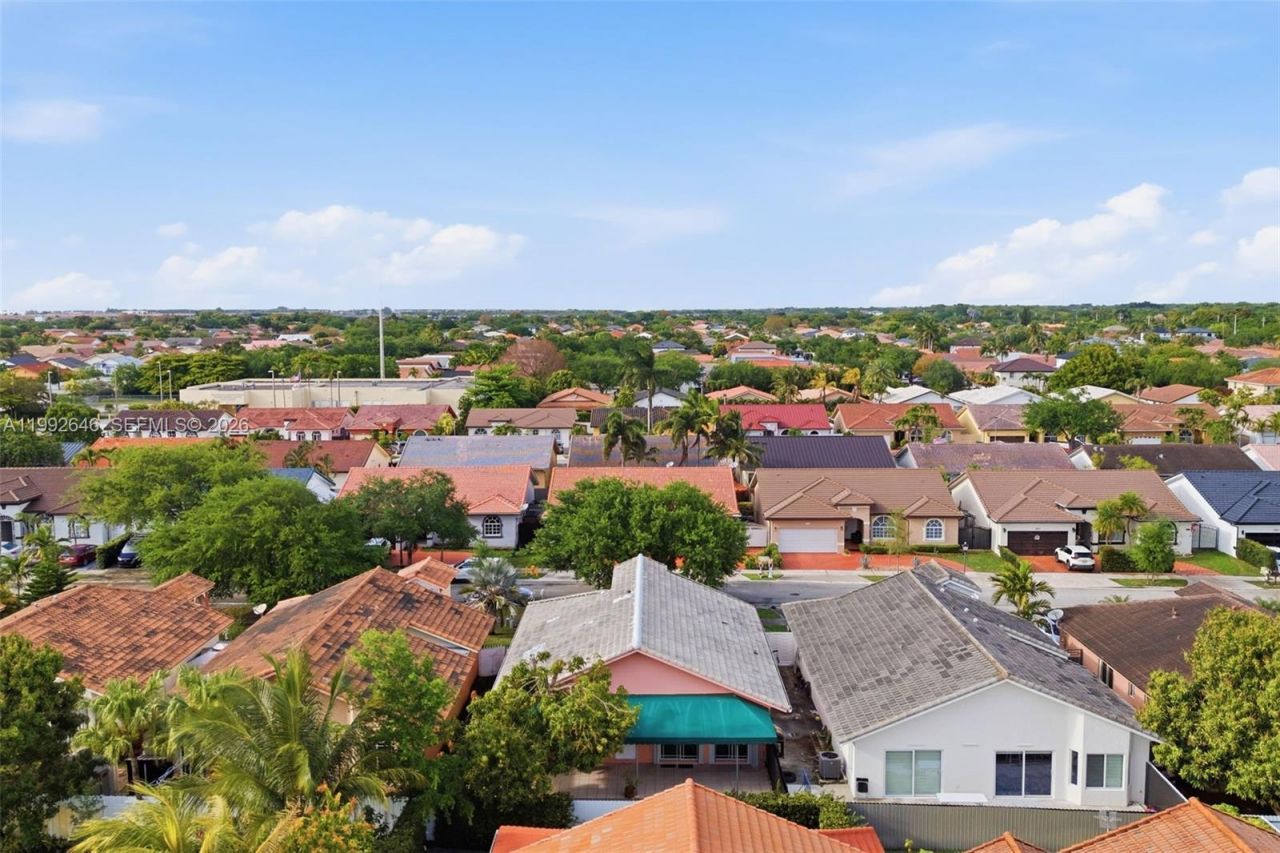 8790 NW 142nd St, Miami Lakes, FL 33018 Photo