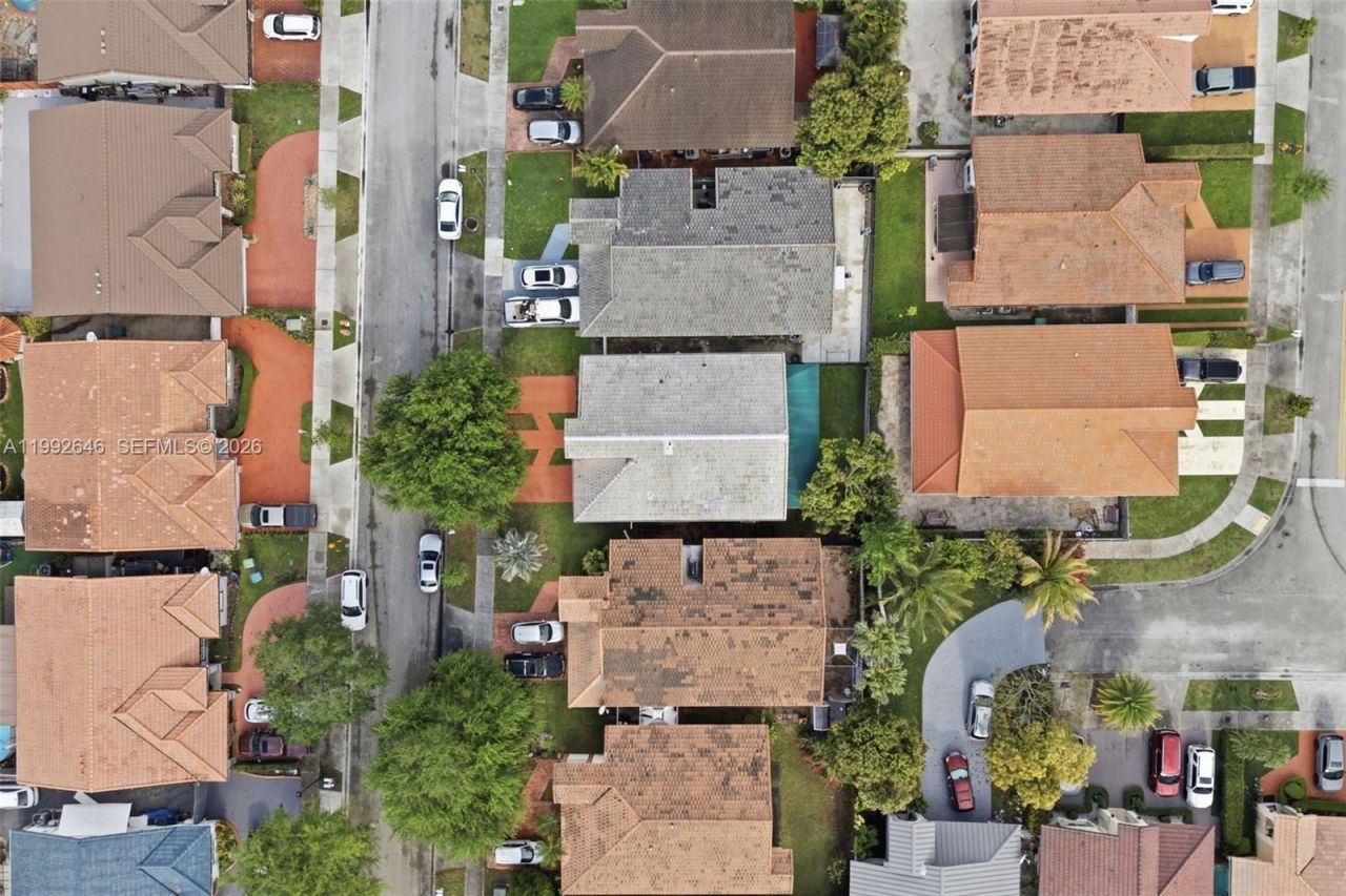 8790 NW 142nd St, Miami Lakes, FL 33018 Photo