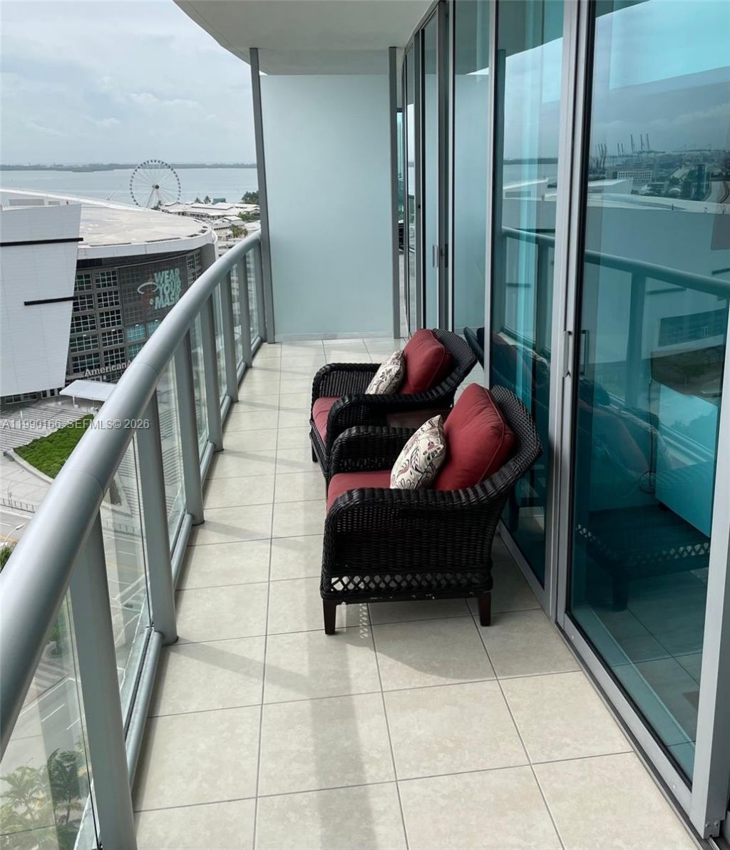 888 Biscayne Blvd, Unit 1810, Miami, FL 33132 Photo