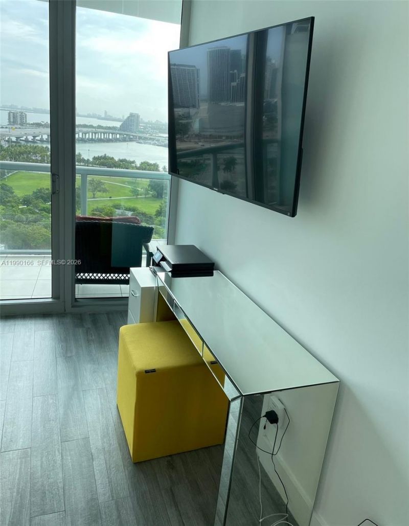 888 Biscayne Blvd, Unit 1810, Miami, FL 33132 Photo