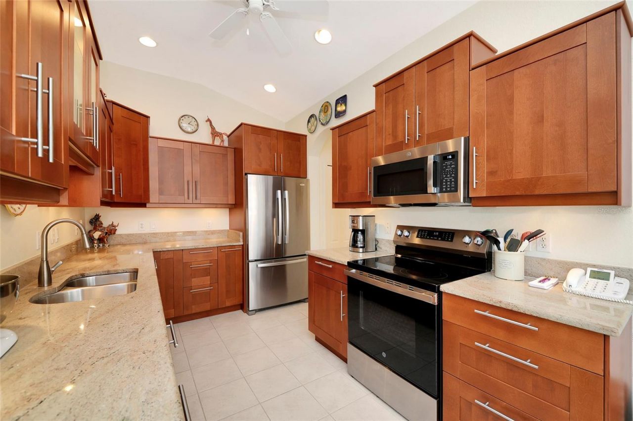 111 Auburn Woods Circle, Venice, FL 34292 Photo