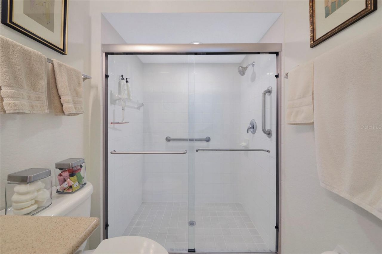 111 Auburn Woods Circle, Venice, FL 34292 Photo