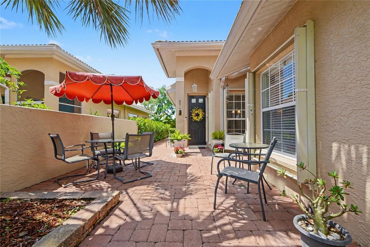 111 Auburn Woods Circle, Venice, FL 34292 Photo