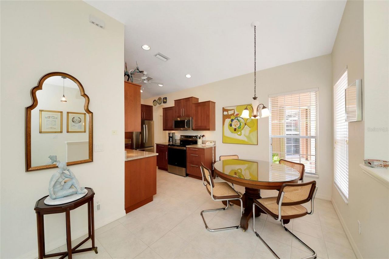 111 Auburn Woods Circle, Venice, FL 34292 Photo