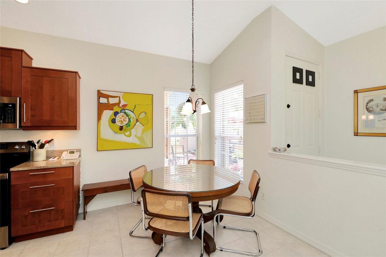 111 Auburn Woods Circle, Venice, FL 34292 Photo