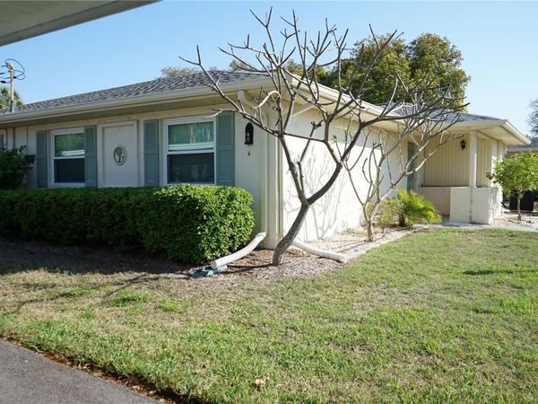 1901 CANTERBURY LANE , Unit 4, SUN CITY CENTER, FL 33573