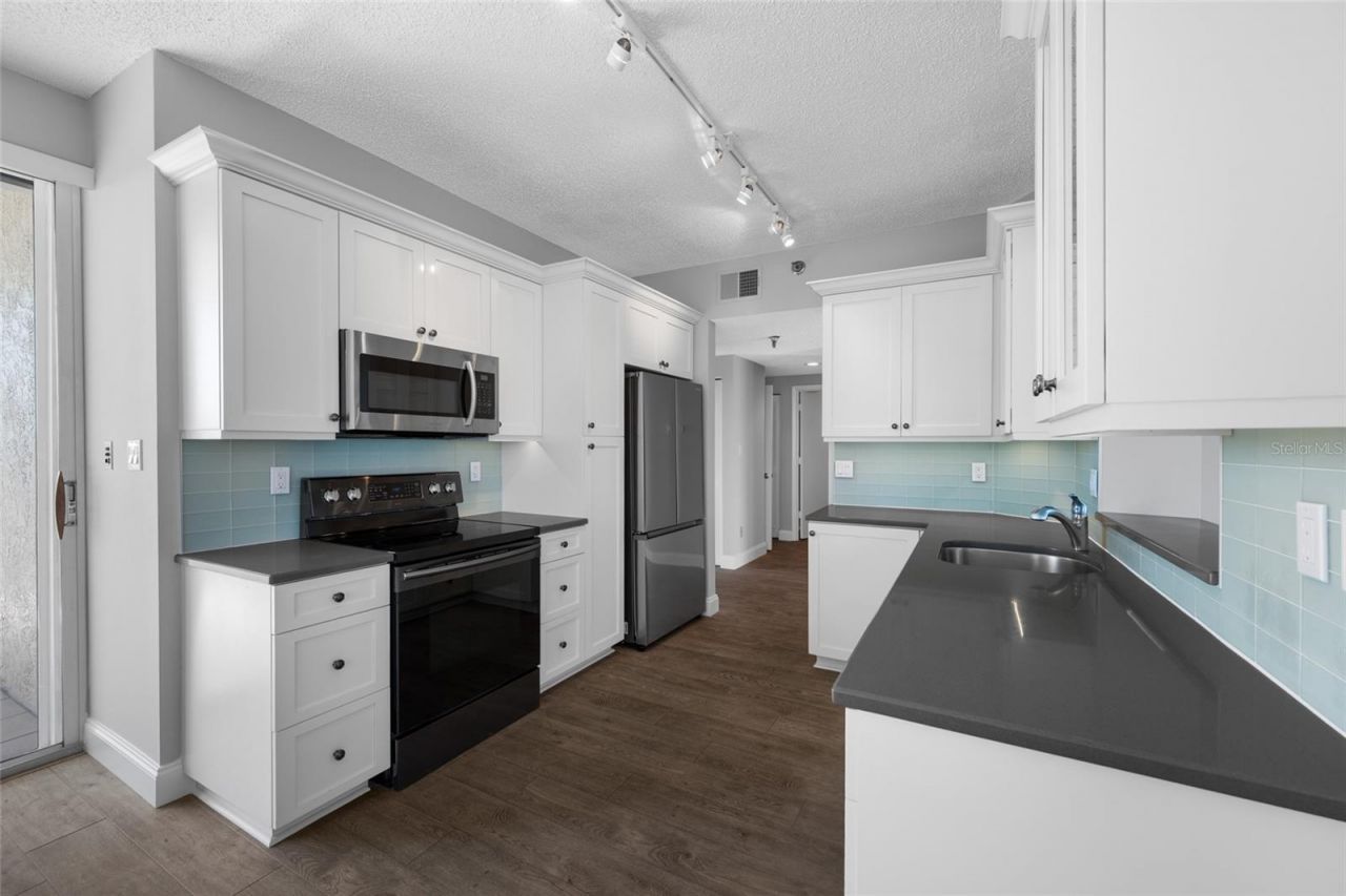 7979 Sailboat Key Boulevard S, Unit 508, South Pasadena, FL 33707 Photo