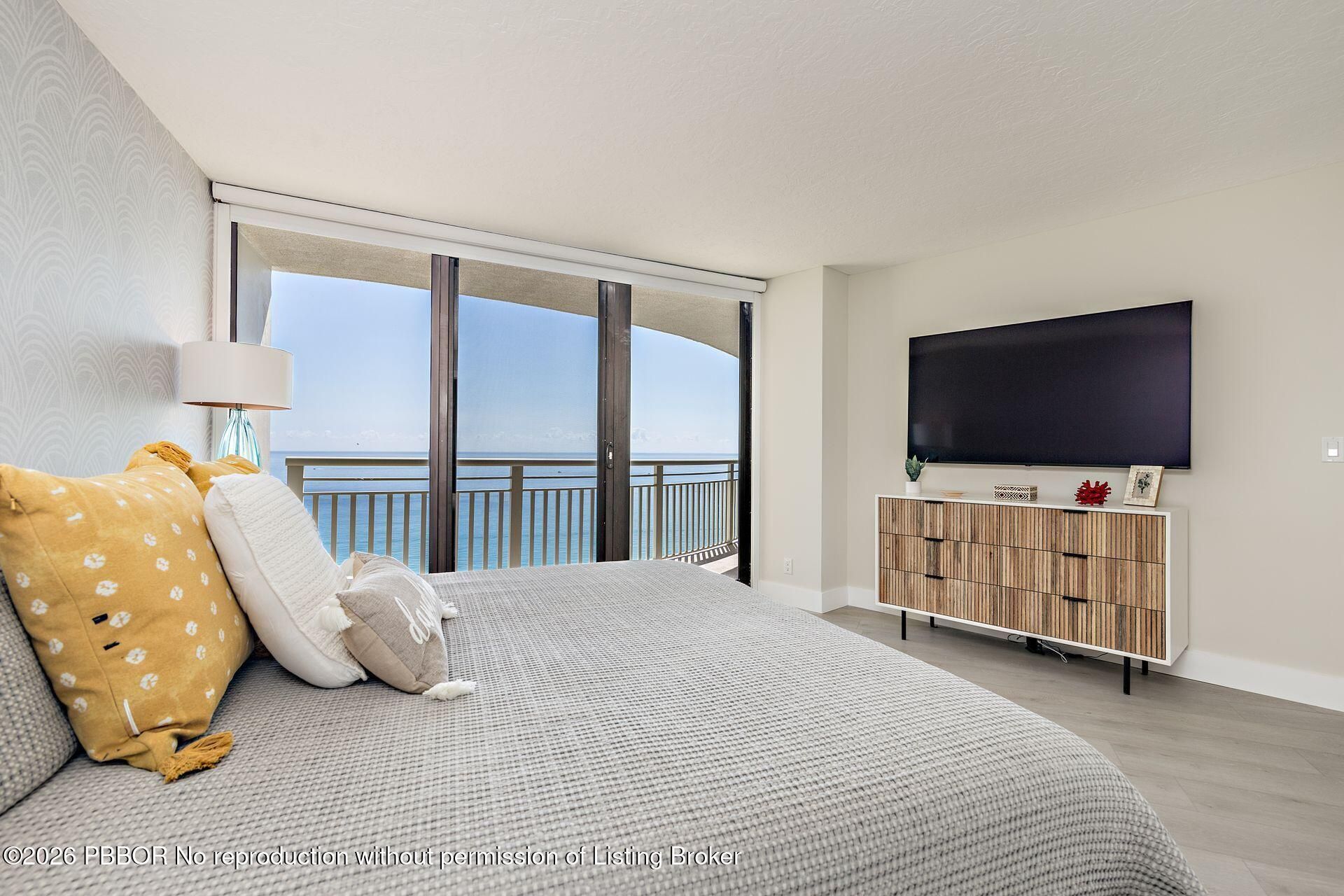 3000 N Ocean Drive, Unit 32E, Riviera Beach, FL 33404 Photo