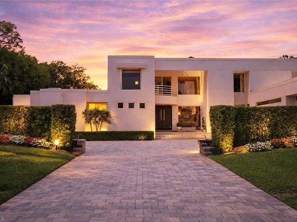 12933 Coco Plum LN, NAPLES, FL 34119