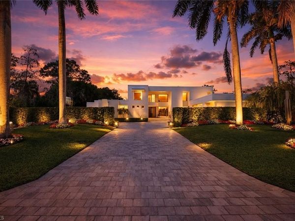 12933 Coco Plum LN, NAPLES, FL 34119