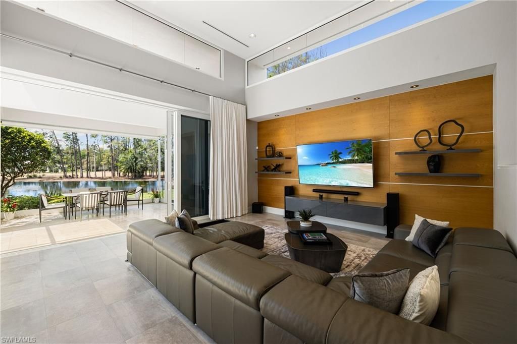 12933 Coco Plum Ln, Naples, FL 34119 Photo
