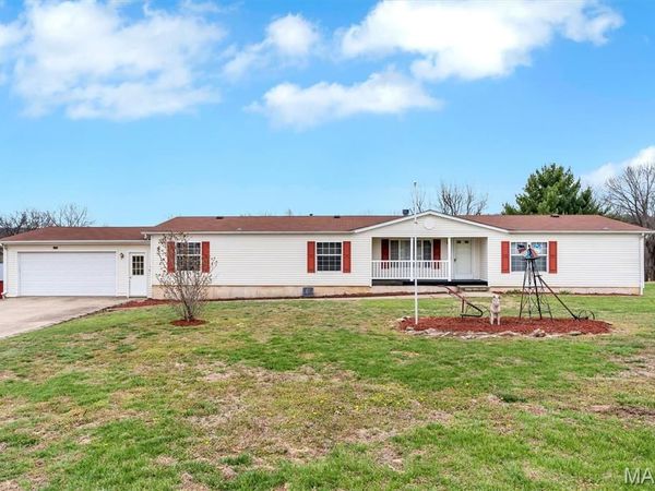 1458 Highway Jj , Elsberry, MO 63343